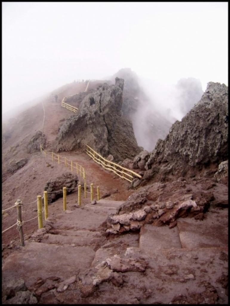 Uz vulkāna Vezuva,  1280m augstumā
Autors: kristaps savickis