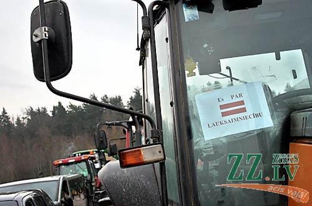 Otrdien miermīlīgajā protesta akcijā, kas Jelgavas pusē risinājās uz apvedceļa virzienā uz Rīgu līdz Loka maģistrālei un atpakaļ līdz tā saucamajam Mežciema aplim, piedalījās ap 500 lauksaimnieku. Viņi bija ieradušies ar 116 traktoriem un...