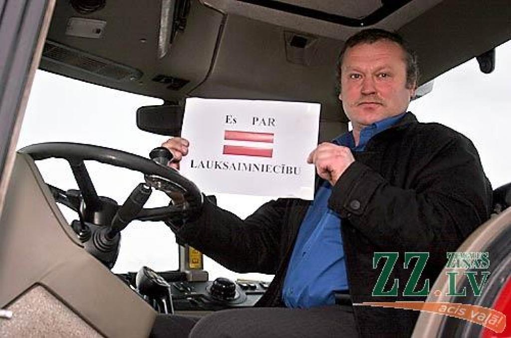 Otrdien miermīlīgajā protesta akcijā, kas Jelgavas pusē risinājās uz apvedceļa virzienā uz Rīgu līdz Loka maģistrālei un atpakaļ līdz tā saucamajam Mežciema aplim, piedalījās ap 500 lauksaimnieku. Viņi bija ieradušies ar 116 traktoriem un...