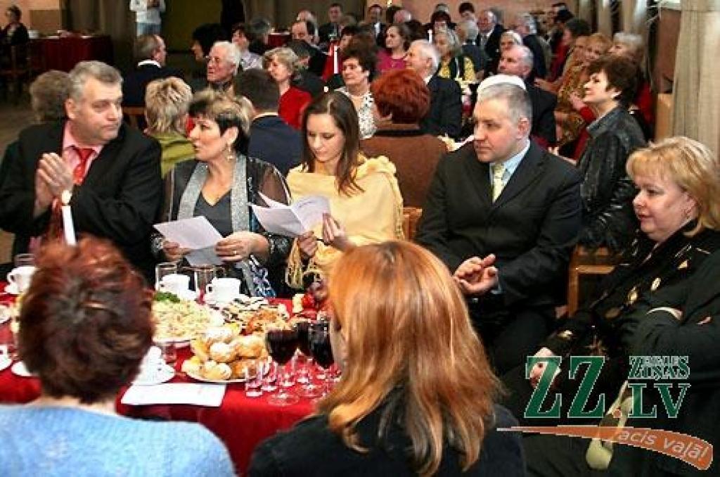 ...
Autors: Agris Samcovs.