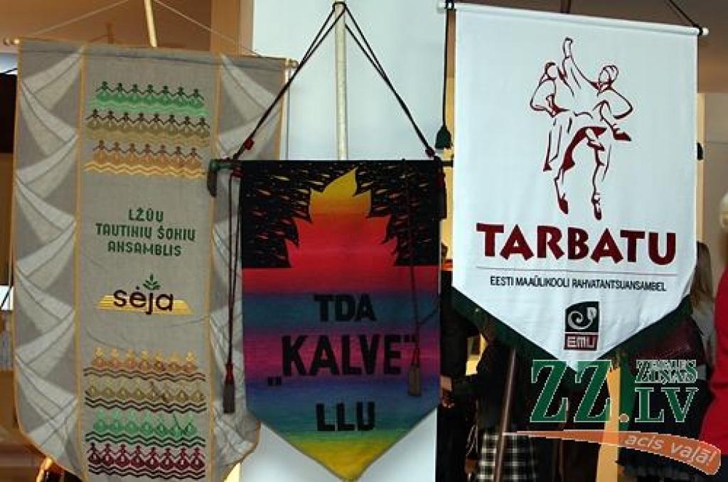Baltijas valstu lauksaimniecības augstskolu tautas deju ansambļu koncerts «Baltija dejo» Jelgavas kultūras namā.
