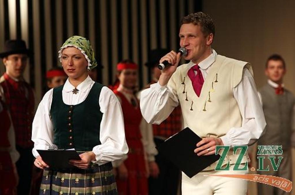 Baltijas valstu lauksaimniecības augstskolu tautas deju ansambļu koncerts «Baltija dejo» Jelgavas kultūras namā.