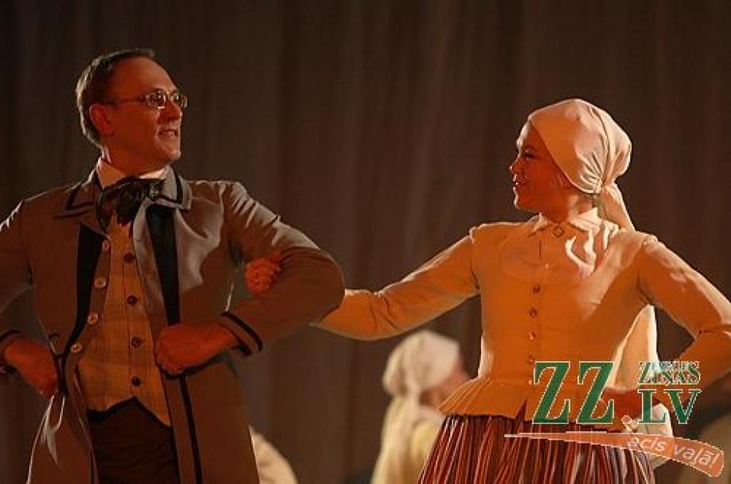 Trešdienas vakarā Jelgavas pils aulā aizvadīts Latvijas Lauksaimniecības universitātes (LLU) jubilejas gadam veltīts koncerts «Pavasaris pirms 70 gadiem». Pavasara koncertu rīkošana ir LLU Studentu kluba uzturēta tradīcija, un šogad tajā...