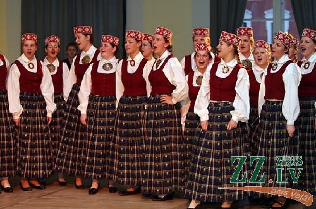 Trešdienas vakarā Jelgavas pils aulā aizvadīts Latvijas Lauksaimniecības universitātes (LLU) jubilejas gadam veltīts koncerts «Pavasaris pirms 70 gadiem». Pavasara koncertu rīkošana ir LLU Studentu kluba uzturēta tradīcija, un šogad tajā...