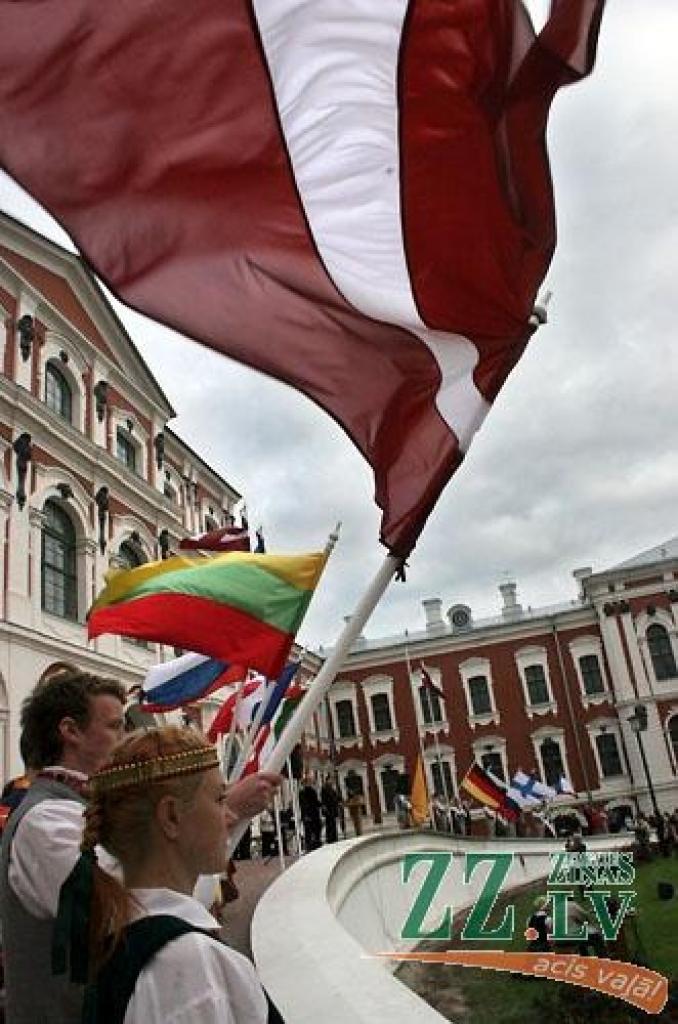 Šajā nedēļas nogalē Jelgavā notiek Somijas un Baltijas valstu studentu 25.sporta spēles (SELL). Jāpiebilst, ka studentu galvaspilsētā Jelgavā šis vērienīgais sporta pasākums vērojams otro reizi. Oficiāla atklāšana notika piektdienas vakarā...