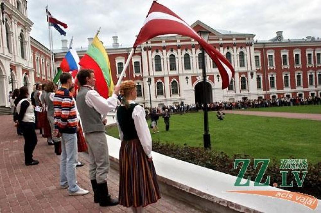 Šajā nedēļas nogalē Jelgavā notiek Somijas un Baltijas valstu studentu 25.sporta spēles (SELL). Jāpiebilst, ka studentu galvaspilsētā Jelgavā šis vērienīgais sporta pasākums vērojams otro reizi. Oficiāla atklāšana notika piektdienas vakarā...