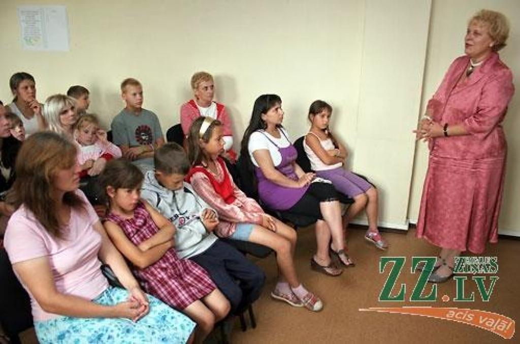 Šonedēļ noslēdzās labdarības akcija «Padalies!», kuras mērķis bija palīdzēt sagatavoties jaunajam mācību gadam Jelgavas daudzbērnu ģimenēm un vēl trim ģimenēm, kuru mājokļi tika izpostīti ugunsgrēkā. Noslēguma pasākumā 15 bērni no septiņām...
