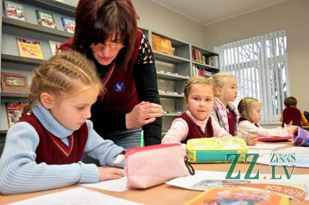 Līdz Ziemassvētku brīvdienām vai ik katrs skolēns var paspēt izlasīt piecas grāmatas, ko šogad piedāvā Latvijas Nacionālās bibliotēka tradicionālajā lasītprieka veicināšanas pasākums «Bērnu žūrija». Tomēr grāmatu gan visiem...