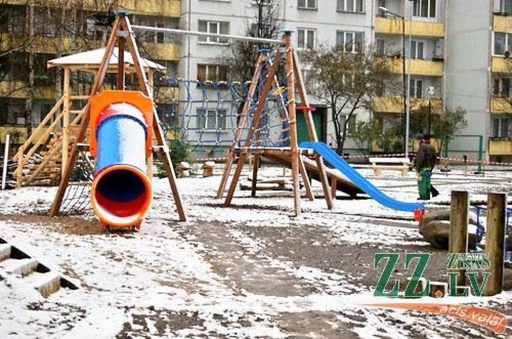 Kopš 12.novembra apmeklētājiem ir pieejams jaunais aktīvās atpūtas un vides izglītības laukums bērniem un pusaudžiem RAF dzīvojamā masīva Loka maģistrāles daudzdzīvokļu namu pagalmā. Projekta «Iesaisties un zini!» kopējās izmaksas ir 58...