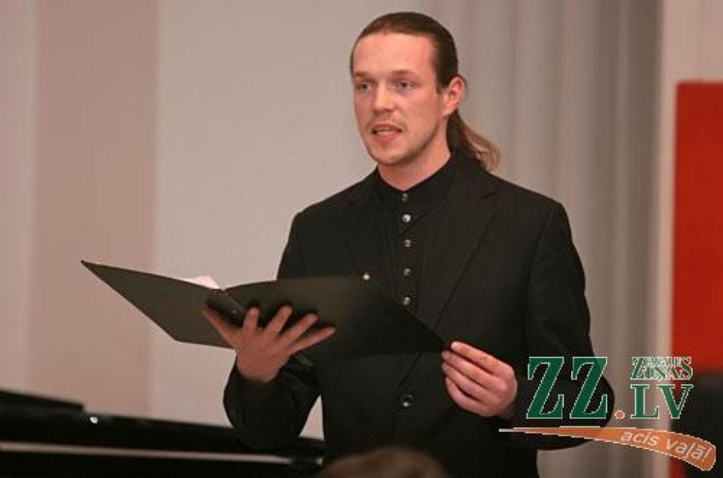 Ģ.Eliasa Jelgavas vēstures un mākslas muzejā 15.janvāra vakarā notika koncerts «Vārds un mūzika», kur J.S.Baha, J.Haidna, V.A.Mocarta un G.F. Hendeļa mūziku atskaņoja diriģentes Agijas Pizikas vadītais koris «Mītava» (kormeistare Ramona...