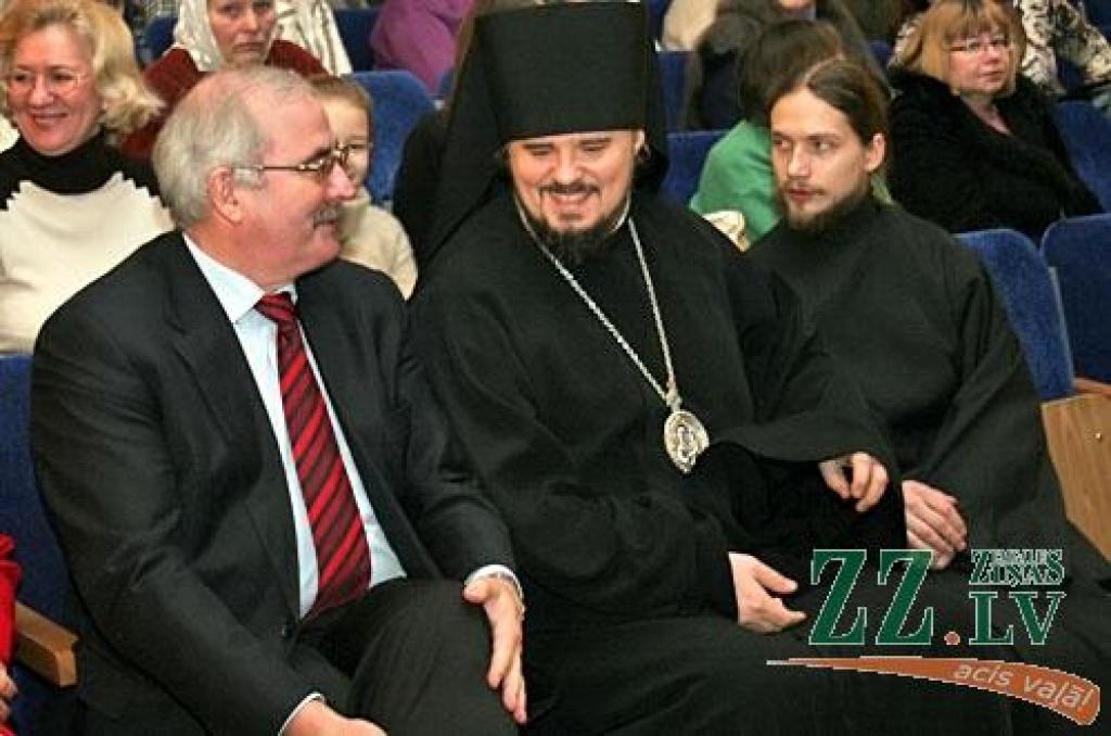 9.janvārī Jelgavas kultūras namā notika pareizticīgo Ziemassvētku koncerts «Ceļā...». Koncertā piedalījās Jelgavas 4.vidusskolas meiteņu koris «Spīgo», Jelgavas 2.pamatskolas folkloras koris «Zvoņņica», Sv.Simeona un Sv.Annas pareizticīgo...