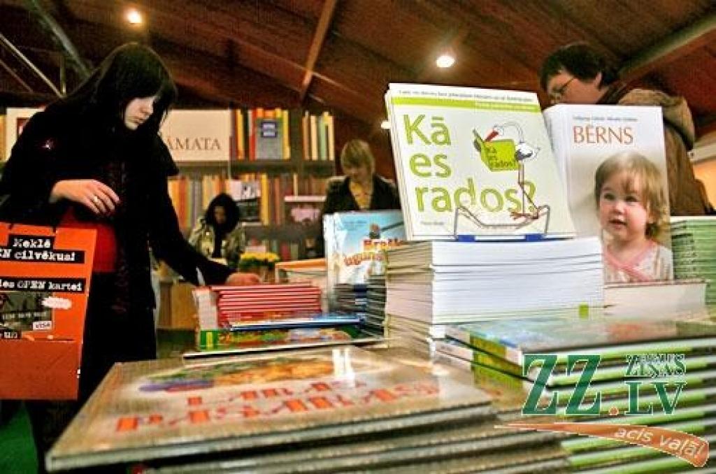 Kā ierasts, ziemas izskaņā, četras dienas – no 25. līdz 28. februārim – Ķīpsalā notiek trīspadsmitā starptautiskā «Latvijas grāmatu izstāde 2010». Daudzveidīgu grāmatu klāstu piedāvā Latvijas izdevniecības, darbosies arī grāmatu maiņas...