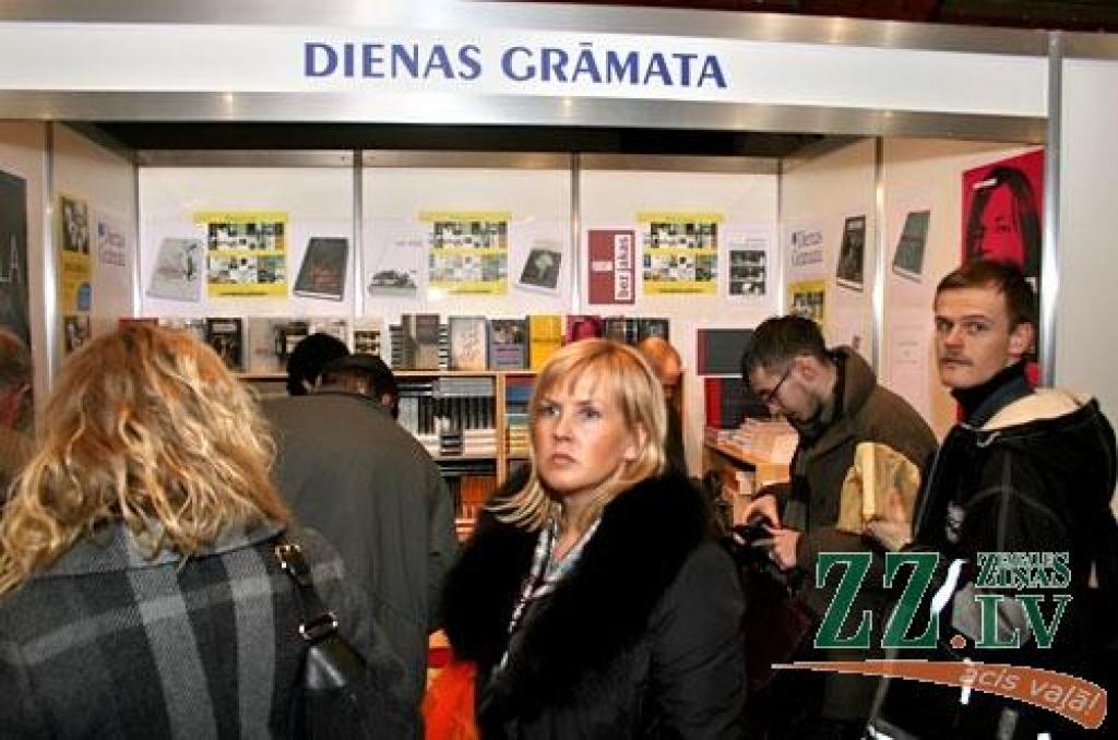 Kā ierasts, ziemas izskaņā, četras dienas – no 25. līdz 28. februārim – Ķīpsalā notiek trīspadsmitā starptautiskā «Latvijas grāmatu izstāde 2010». Daudzveidīgu grāmatu klāstu piedāvā Latvijas izdevniecības, darbosies arī grāmatu maiņas...