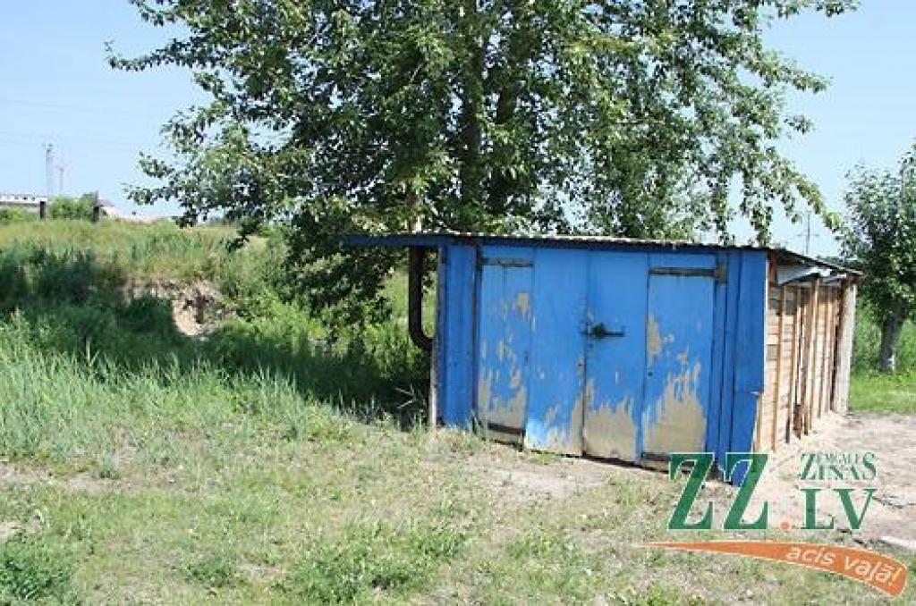 «Iebraucot Brankās nogriežaties, un, kad apkārtne jums sāks atgādināt kādu filmās redzētu nostūri, piemēram, Ķīnā, tad ziniet, ka būsiet klāt,» aptuveni tā Ozolnieku novada domes izpilddirektors Pēteris Veļeckis jokodams aprakstīja...