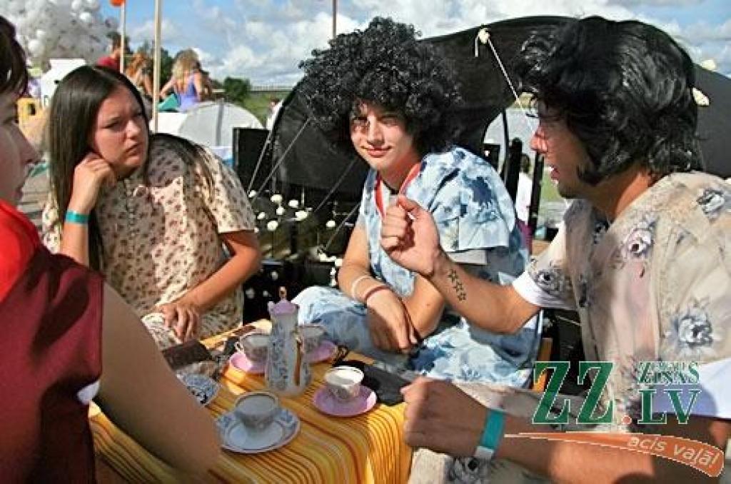 Tradicionālā Piena paku regate (Latvijā vienīgās šāda veida sacensības šogad norisinājās jau astoto reizi) augusta pēdējā sestdienā Lielupes ūdeņos pie Jelgavas pils pulcēja 31 komandu, kas ir dalībnieku rekordskaits. Savukārt pēc...