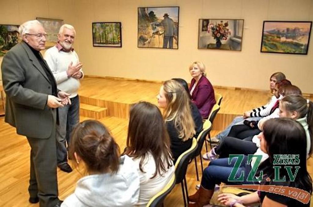Jelgavas Sabiedrības integrācijas pārvaldes telpās otrdien atklāja mākslinieka Gunāra Ezernieka darbu izstādi. Piecpadsmit viņa gleznas zālē Sarmas ielā 4 būs apskatāmas līdz 28. februārim.
G.Ezernieks pazīstams ar savu optimistisko...