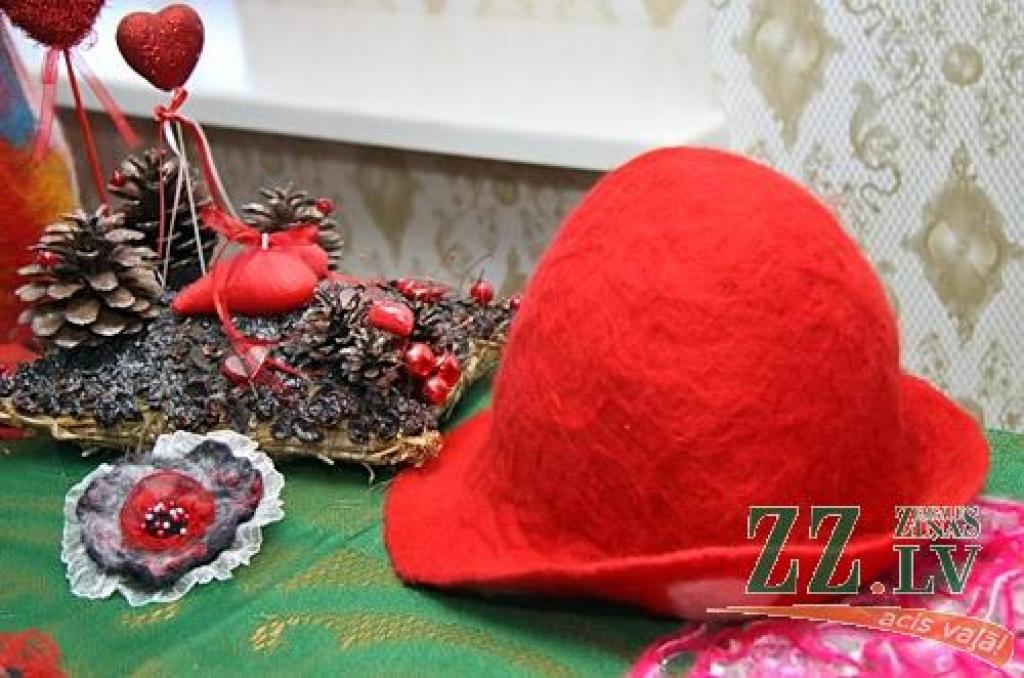 Lai iepazīstinātu ar sava pagasta un visa novada radošo cilvēku veikumu, ko vien iespējams izstādīt un izrādīt, Vircavas tautas nams sācis jaunu tradīciju – izstāžu ciklu «Neturi sveci zem pūra». Līdz 26.martam Vircavā apskatāmas...