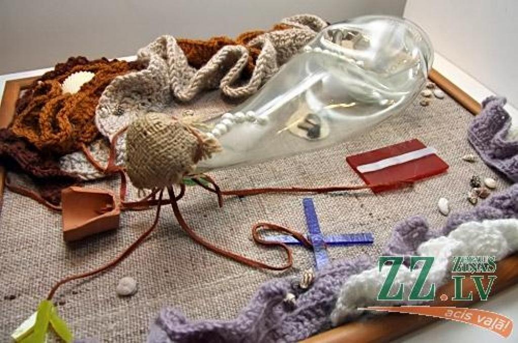 Ģederta Eliasa Jelgavas Vēstures un mākslas muzejā atklāta pilsētas skolu audzēkņu vizuālās, lietišķās un vides mākslas darbu izstāde «Lietas un tēli». Savus dažādās tehnikās tapušos zīmējumus, gleznojumus un veidojumus, mākslīgo ziedu...