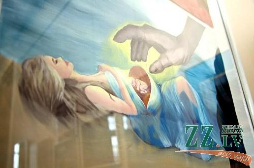 Ģederta Eliasa Jelgavas Vēstures un mākslas muzejā atklāta pilsētas skolu audzēkņu vizuālās, lietišķās un vides mākslas darbu izstāde «Lietas un tēli». Savus dažādās tehnikās tapušos zīmējumus, gleznojumus un veidojumus, mākslīgo ziedu...