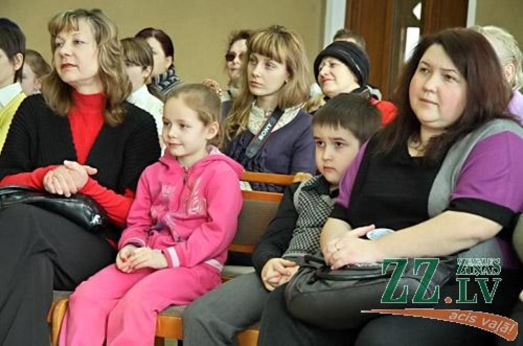 Klāt ir Masļeņica, kas pēc senām slāvu tradīcijām apzīmē ziemas beigas, kad pavasara atnākšana jāsagaida ar prieku un jautrību. Šogad Masļeņica ilgst no 28.februāra līdz 6.martam. Jelgavā to svin svētdien, 6.martā, ar virkni pasākumu 2....