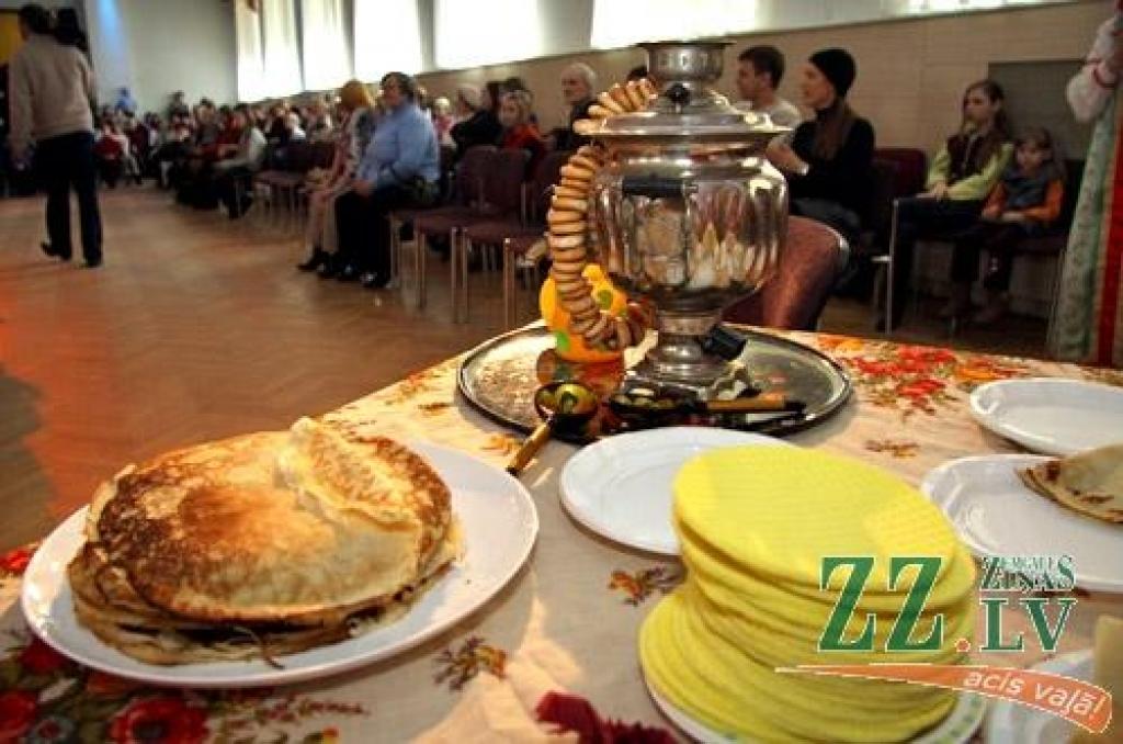 Klāt ir Masļeņica, kas pēc senām slāvu tradīcijām apzīmē ziemas beigas, kad pavasara atnākšana jāsagaida ar prieku un jautrību. Šogad Masļeņica ilgst no 28.februāra līdz 6.martam. Jelgavā to svin svētdien, 6.martā, ar virkni pasākumu 2....