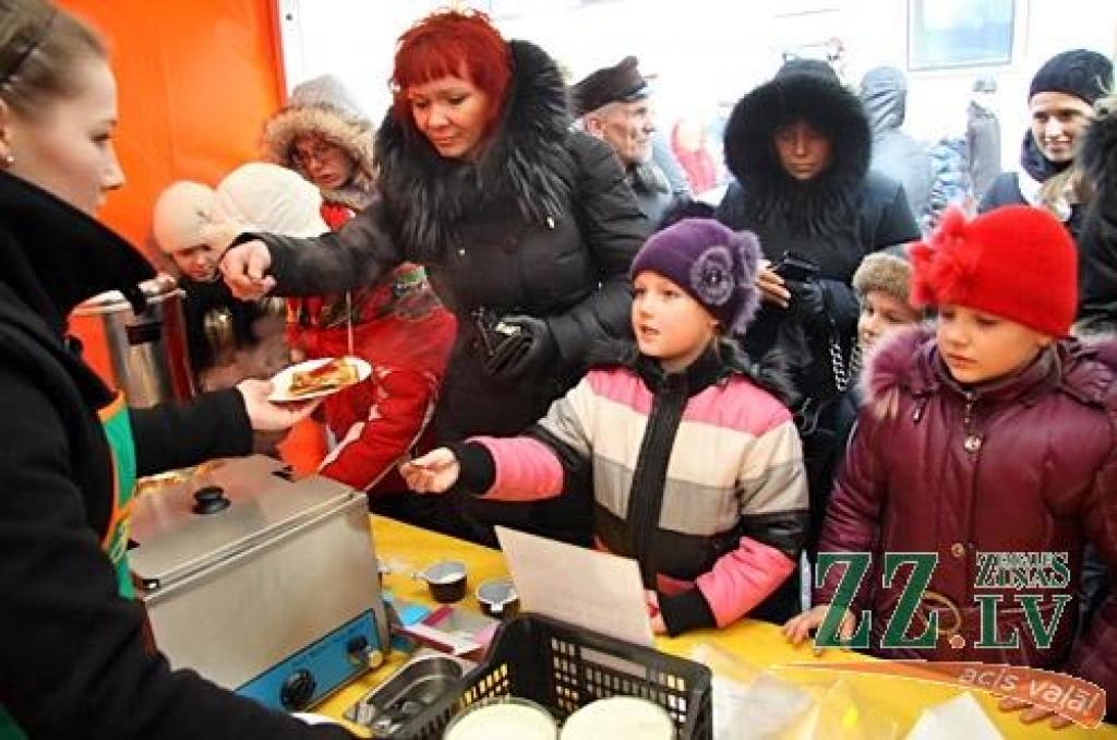 Klāt ir Masļeņica, kas pēc senām slāvu tradīcijām apzīmē ziemas beigas, kad pavasara atnākšana jāsagaida ar prieku un jautrību. Šogad Masļeņica ilgst no 28.februāra līdz 6.martam. Jelgavā to svin svētdien, 6.martā, ar virkni pasākumu 2....