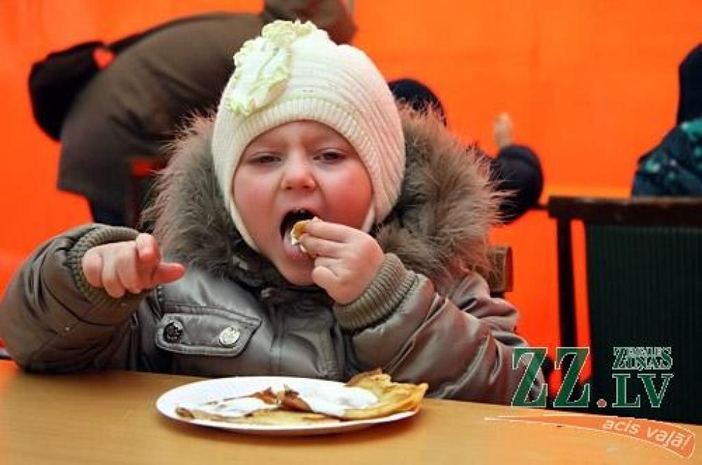 Klāt ir Masļeņica, kas pēc senām slāvu tradīcijām apzīmē ziemas beigas, kad pavasara atnākšana jāsagaida ar prieku un jautrību. Šogad Masļeņica ilgst no 28.februāra līdz 6.martam. Jelgavā to svin svētdien, 6.martā, ar virkni pasākumu 2....