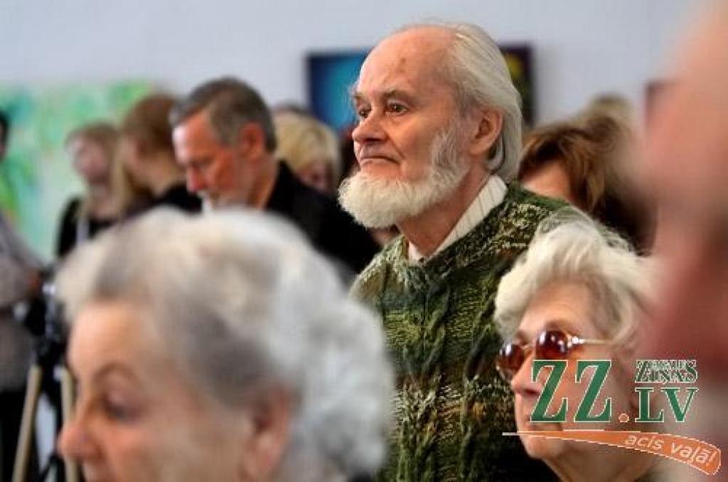 Jelgava, kā to Pavasara izstādes atklāšanā ceturtdien Ģ.Eliasa Vēstures un mākslas muzejā uzsvēra muzeja direktores vietniece Marija Kaupere, ir viena no pirmajām pilsētām, kas šogad aizsāk Mākslas dienu pasākumus Latvijā. Pie tam ar sen...