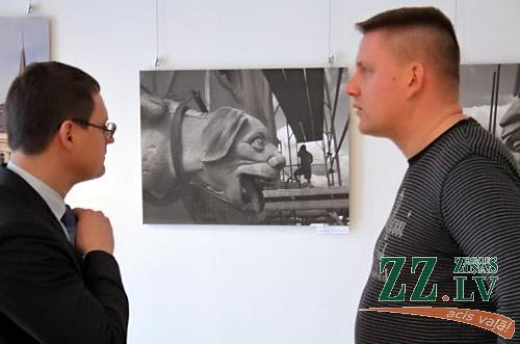 Ieskats Liberecas savdabīgajā arhitektūrā ir desmitais čehu kultūras projekts, ko Čehijas Republikas vēstniecība Jelgavas kultūras namā kopš 2000. gada piedāvā mūsu pilsētas iedzīvotājiem, saskaitījis vēstniecības kultūras projektu...