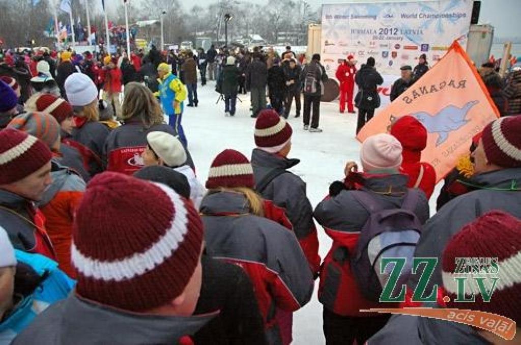No 20. Līdz 22.janvārim Jūrmalā notiek pasaules čempionāts ziemas peldēšanā, kuram pieteikušies 1126 dalībnieki no 26 valstīm. Gan startējošo sarakstā, gan rīkotāju vidū ir «Jelgavas roņu» pārstāvji ar kluba vadītāju Aleksandru Jakovļevu...