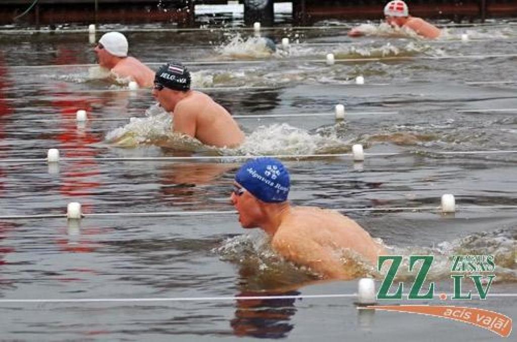 No 20. Līdz 22.janvārim Jūrmalā notiek pasaules čempionāts ziemas peldēšanā, kuram pieteikušies 1126 dalībnieki no 26 valstīm. Gan startējošo sarakstā, gan rīkotāju vidū ir «Jelgavas roņu» pārstāvji ar kluba vadītāju Aleksandru Jakovļevu...