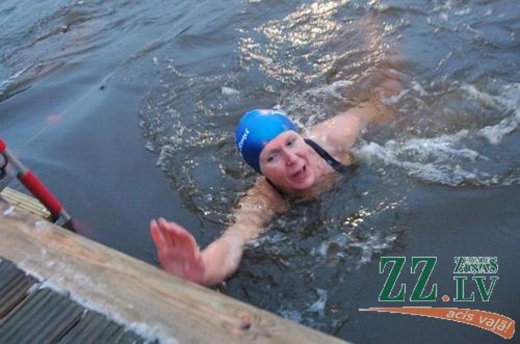 No 20. Līdz 22.janvārim Jūrmalā notiek pasaules čempionāts ziemas peldēšanā, kuram pieteikušies 1126 dalībnieki no 26 valstīm. Gan startējošo sarakstā, gan rīkotāju vidū ir «Jelgavas roņu» pārstāvji ar kluba vadītāju Aleksandru Jakovļevu...
