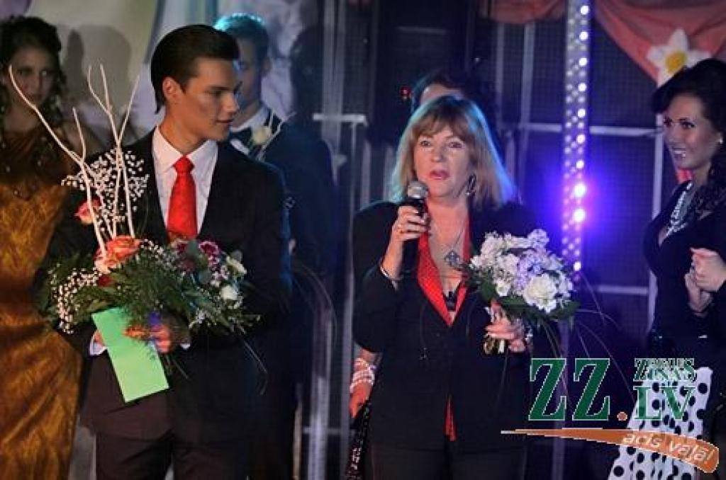 14.janvārī kronēti «Mis un Misters Jelgava 2011» - Līga Vosele un Juris Leonovičs.
