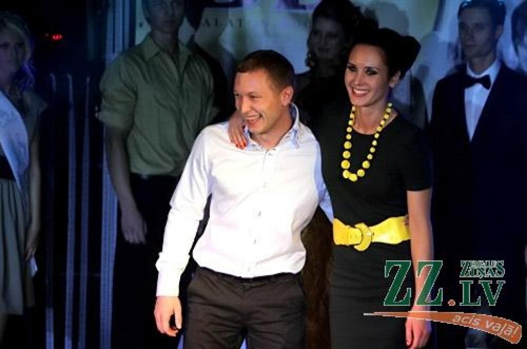 14.janvārī kronēti «Mis un Misters Jelgava 2011» - Līga Vosele un Juris Leonovičs.