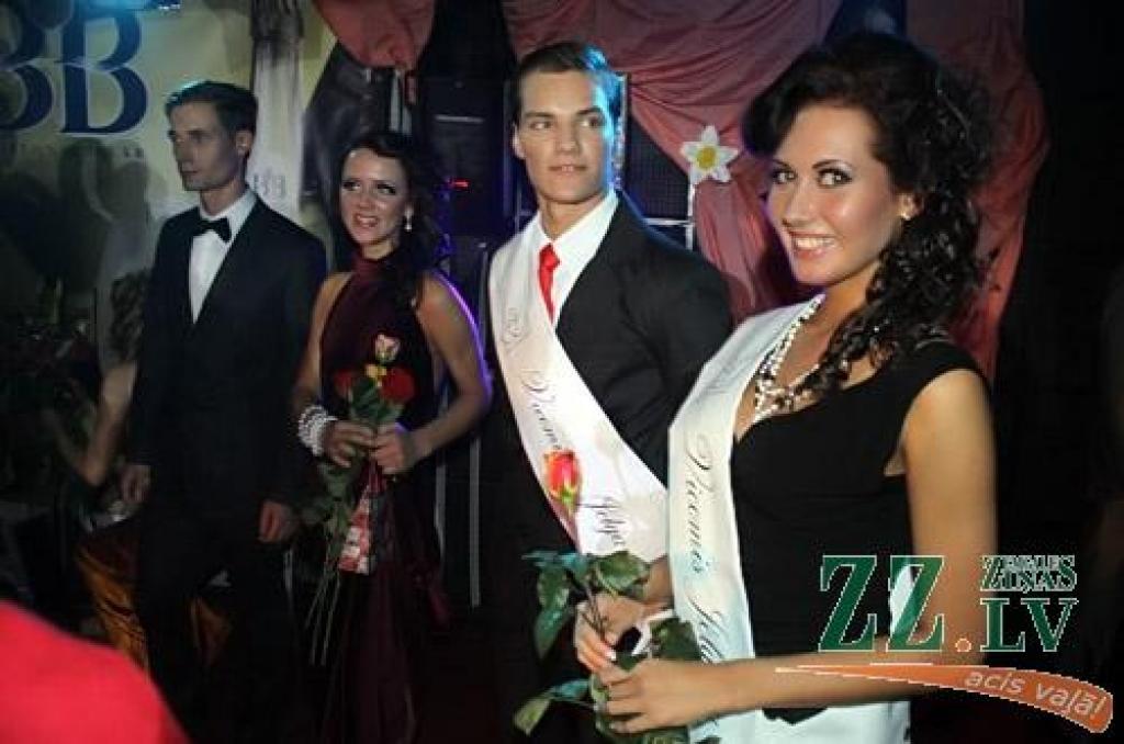 14.janvārī kronēti «Mis un Misters Jelgava 2011» - Līga Vosele un Juris Leonovičs.