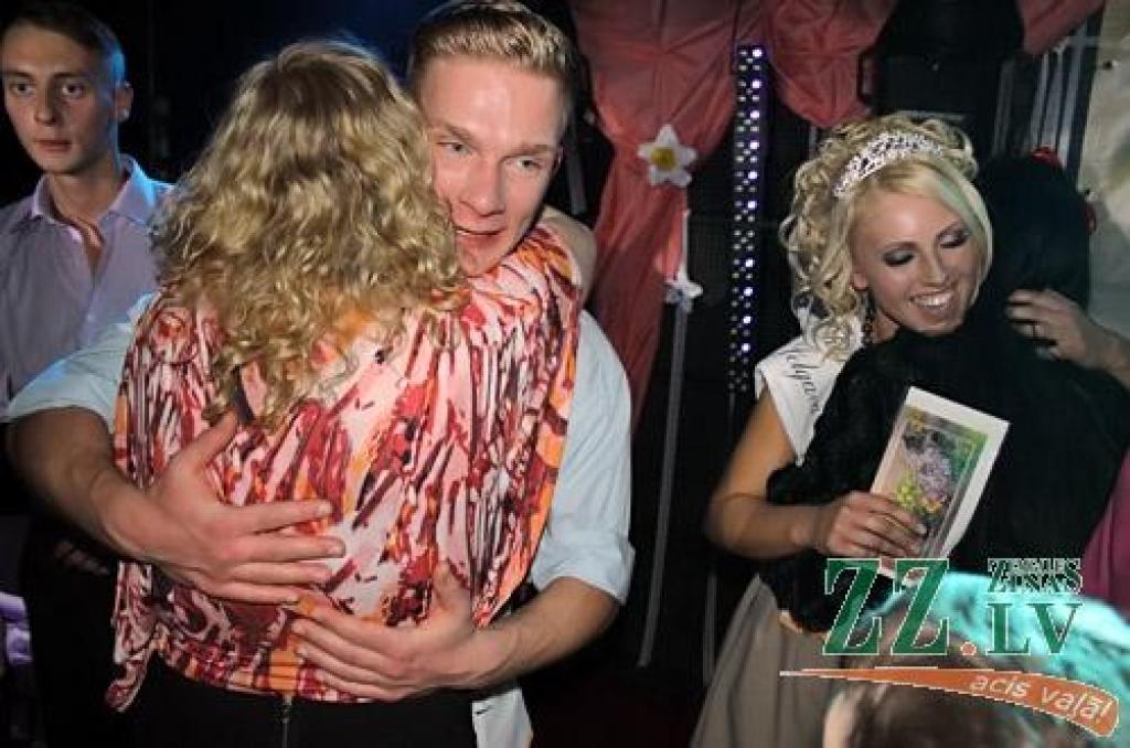 14.janvārī kronēti «Mis un Misters Jelgava 2011» - Līga Vosele un Juris Leonovičs.