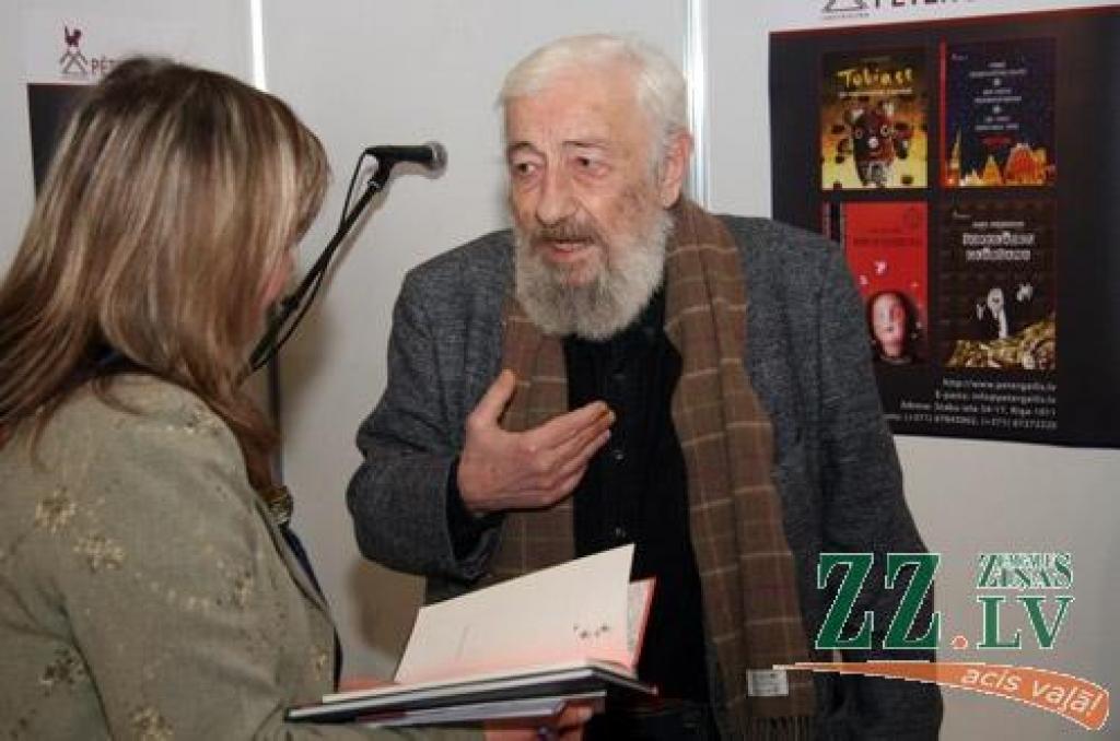 Kā ierasts ziemas un pavasara mijā, četras dienas – no 1. līdz 4. martam – Ķīpsalā notiek starptautiskā «Latvijas grāmatu izstāde 2012». Zinātāji saskaitījuši, ka jau piecpadsmitā, kurā daudzveidīgu grāmatu klāstu piedāvā Latvijas...