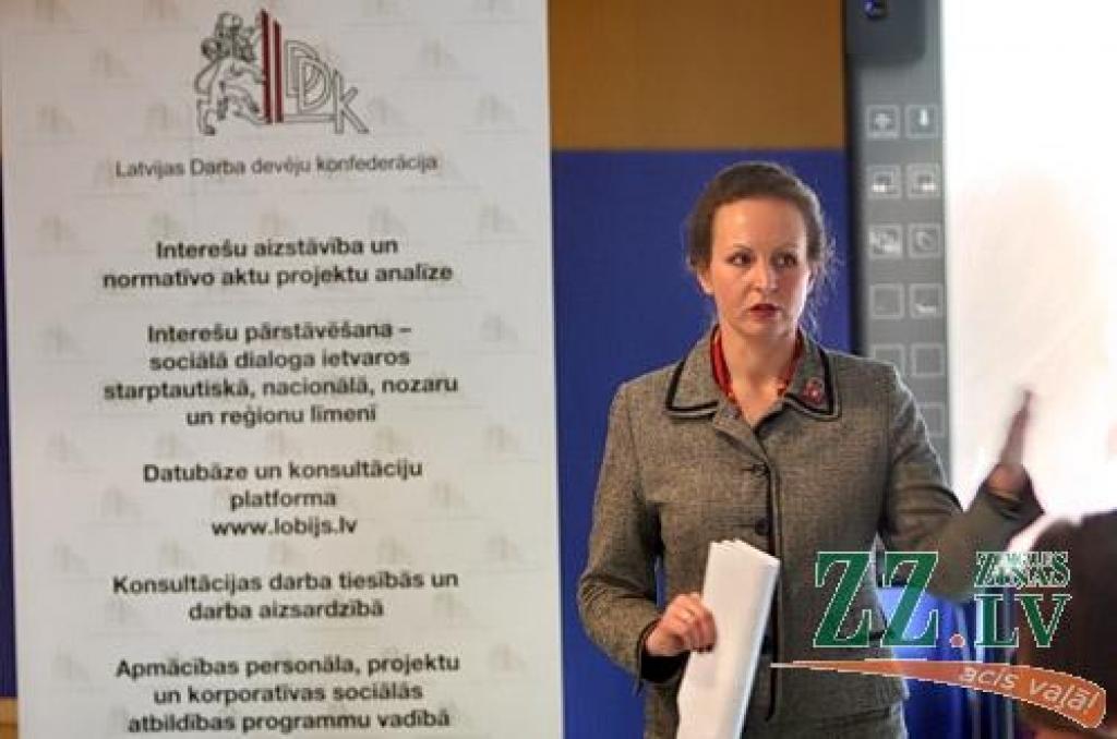 Sociālās garantijas, regulāras apmācības, labi darba apstākļi – šos kā galvenos darba ņēmēju atzinības iemeslus min siltumapgādes uzņēmums «Fortum Jelgava», ko Latvijas Darba devēju konfederācija trešo gadu pēc kārtas atzinusi par labāko...