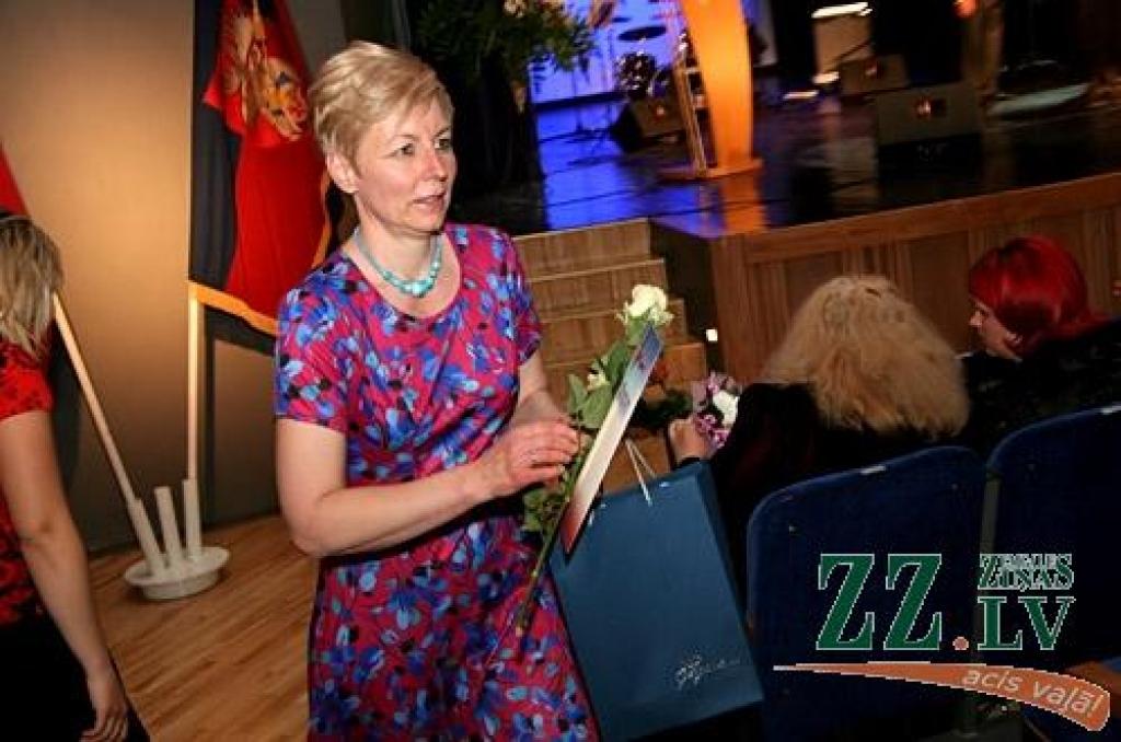 Tuvojoties mācību gada noslēgumam, Pilsētas svētku laikā tradicionāli tiek godināti Jelgavas vispārējo un profesionālo izglītības iestāžu audzēkņi, kuri Zemgales un Latvijas līmenī spējuši sevi teicami apliecināt mācību olimpiādēs,...