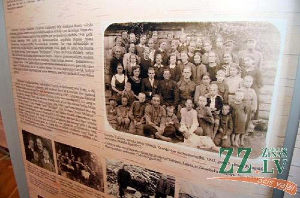 Jelgavas Ģ.Eliasa Vēstures un mākslas muzejā atvērta izstāde «Sibīrijā rakstītās vēstules uz bērza tāss». Ceļojošā ekspozīcija atvesta no Tukuma, pastāstīja Jelgavas muzeja direktores vietniece Marija Kaupere. Tā tapusi sadarbībā ar...
