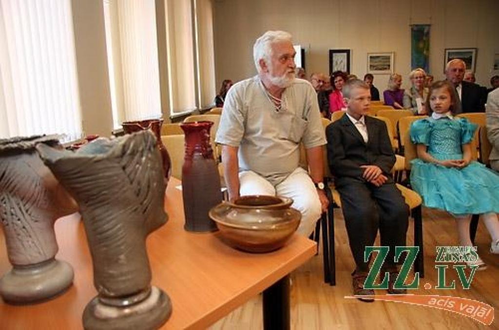 Labdarības akcijā «Impulss» 29.augustā Sabiedrības integrācijas pārvaldē notika labdarības koncerts vectētiņa, kurš viens audzina četrus nepilngadīgus bērnus, atbalstam. Koncertā, kurā uzstājās ģimenes duets Rūta un Ira Dūdumas, grupa...