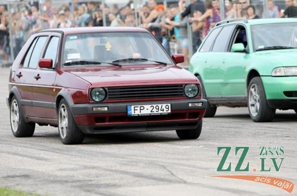 19.augustā Sporta un atpūtas komplekss «Rullītis» pulcēja krietnu skaitu auto sporta piekritēju. Dalībniekiem bija iespējams pārbaudīt un pierādīt savas auto vadīšanas prasmes un savu spēkratu ātrumu, bet skatītājiem – baudīt adrenalīnu un...