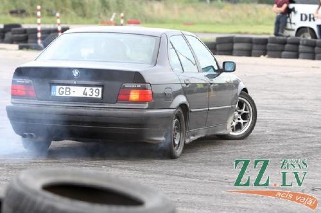 19.augustā Sporta un atpūtas komplekss «Rullītis» pulcēja krietnu skaitu auto sporta piekritēju. Dalībniekiem bija iespējams pārbaudīt un pierādīt savas auto vadīšanas prasmes un savu spēkratu ātrumu, bet skatītājiem – baudīt adrenalīnu un...