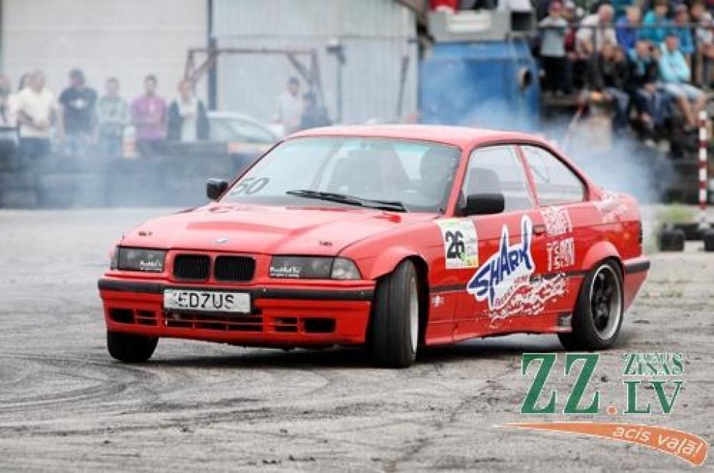 19.augustā Sporta un atpūtas komplekss «Rullītis» pulcēja krietnu skaitu auto sporta piekritēju. Dalībniekiem bija iespējams pārbaudīt un pierādīt savas auto vadīšanas prasmes un savu spēkratu ātrumu, bet skatītājiem – baudīt adrenalīnu un...