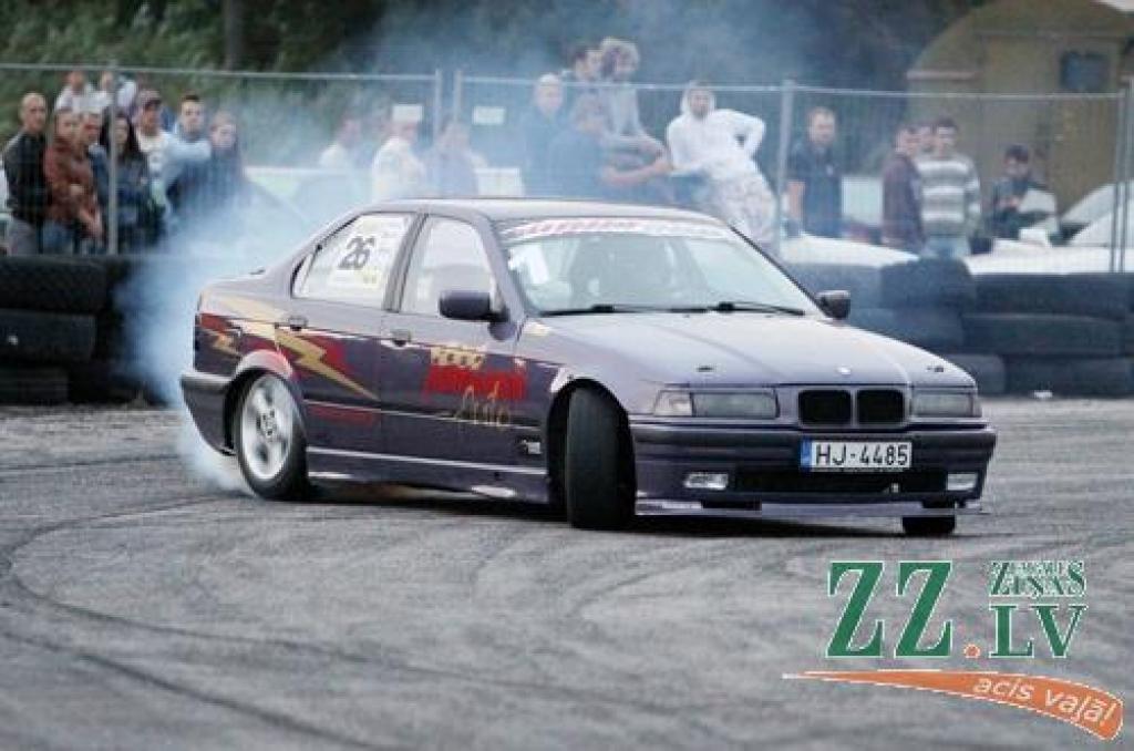 19.augustā Sporta un atpūtas komplekss «Rullītis» pulcēja krietnu skaitu auto sporta piekritēju. Dalībniekiem bija iespējams pārbaudīt un pierādīt savas auto vadīšanas prasmes un savu spēkratu ātrumu, bet skatītājiem – baudīt adrenalīnu un...