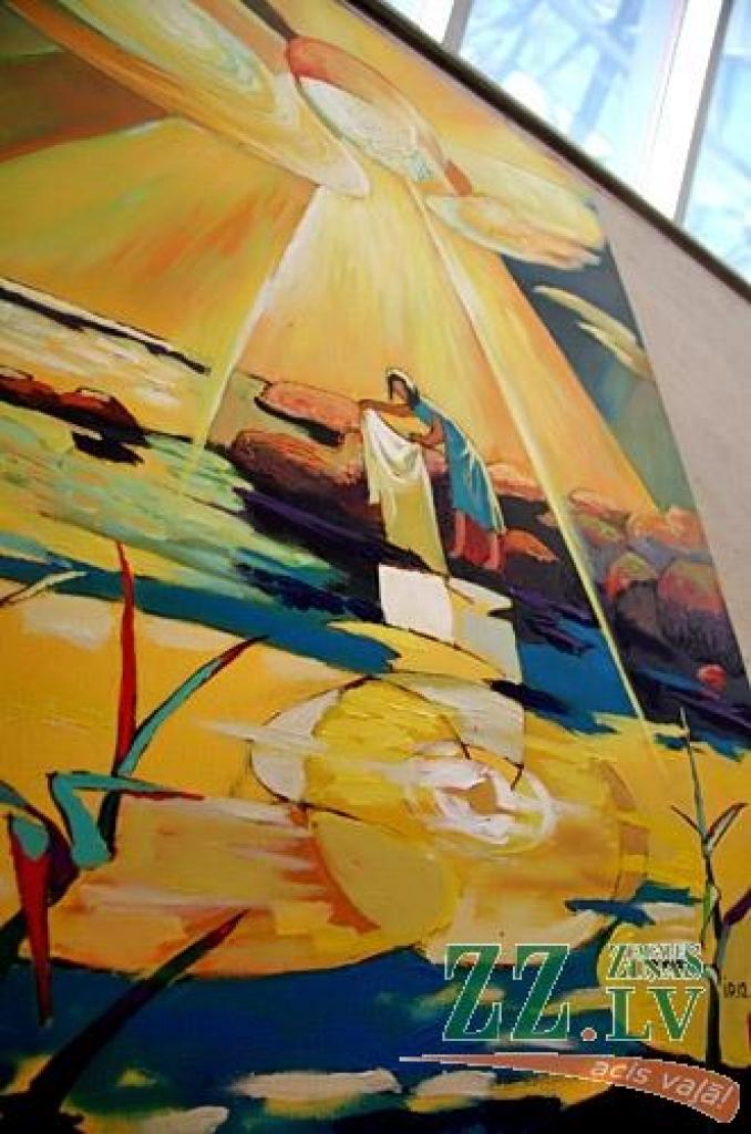 Tukumniece Ilze Pauliņa izstādei torņa izstāžu zālē atlasījusi lielākoties savus jaunākos darbus, kā arī dažas agrāka laika perioda gleznas. Māksliniece ir kristīgs cilvēks, tāpēc Dieva klātbūtne caurstrāvo visas izstādē līdz 30.septembrim...