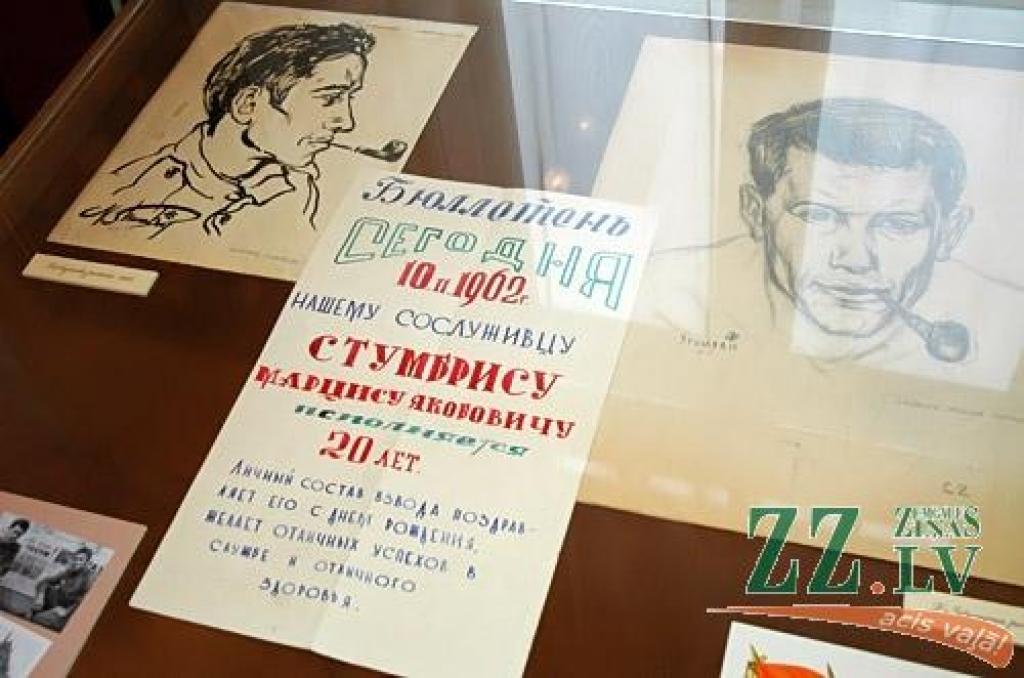 70 gadu dzimšanas dienu svin gleznotājs Mārcis Stumbris, kurš šomēnes paspējis ar saviem darbiem kuplināt ne tikai ar plašu vērienu pirms nedēļas atklāto Jelgavas mākslinieku – jubilāru – kopizstādi «No 50 līdz 90», bet arī visai klusi un...