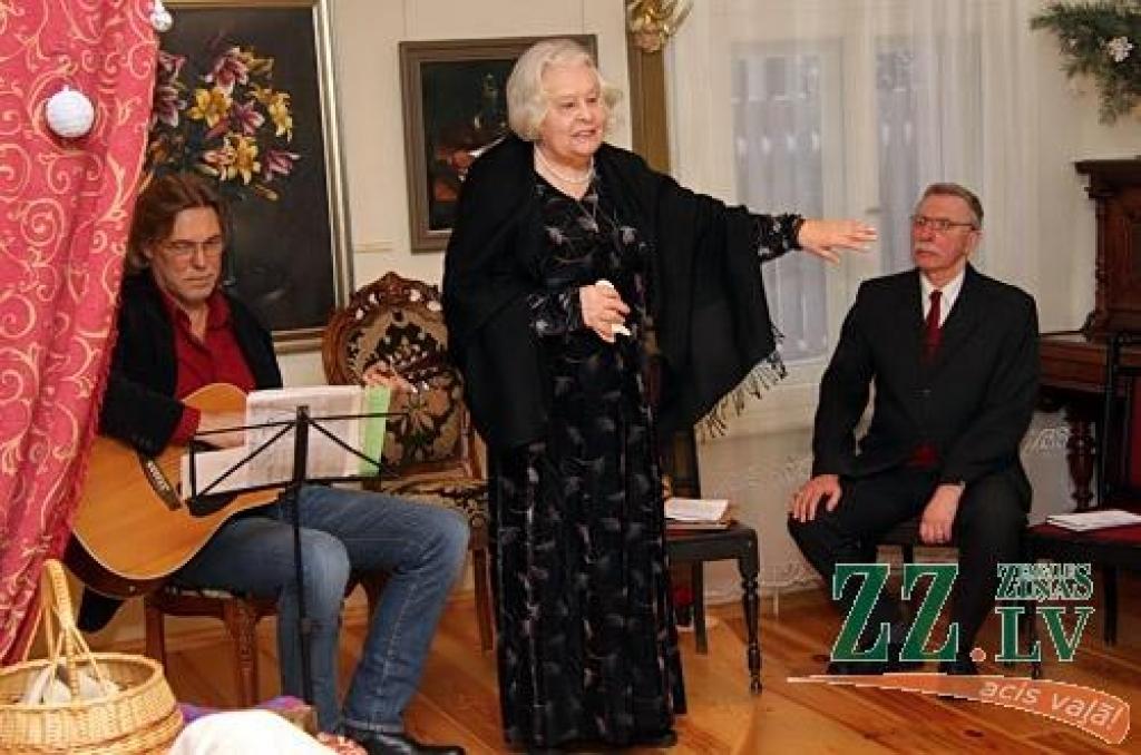 Noslēdzot savu 80.dzīves un 60.skatuves jubilejas gadu, 19.decembrī Ādolfa Alunāna memoriālajā muzejā ar jelgavniekiem tikās Nacionālā teātra un kino aktrise Baiba Indriksone.
Līdzīgi kā februārī notikušajai jubilejai veltītajā radošajā...