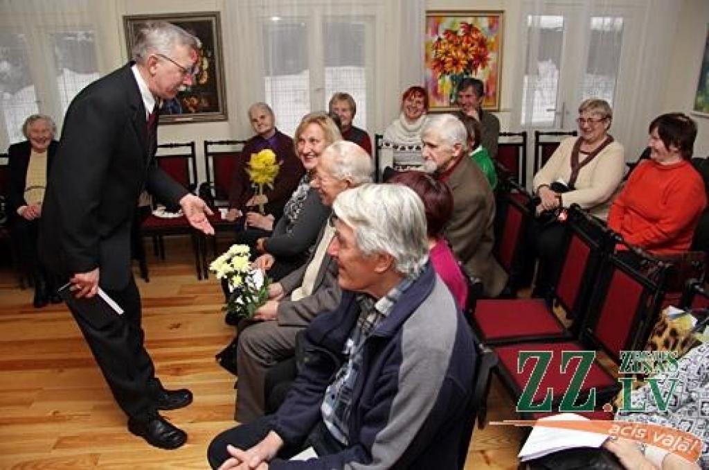 Noslēdzot savu 80.dzīves un 60.skatuves jubilejas gadu, 19.decembrī Ādolfa Alunāna memoriālajā muzejā ar jelgavniekiem tikās Nacionālā teātra un kino aktrise Baiba Indriksone.
Līdzīgi kā februārī notikušajai jubilejai veltītajā radošajā...