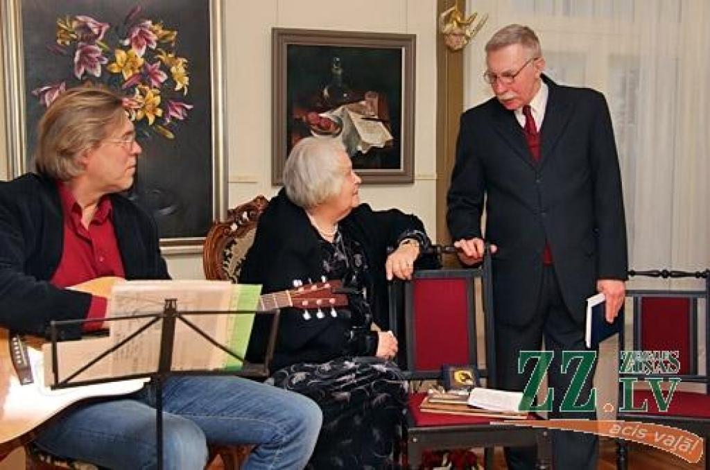 Noslēdzot savu 80.dzīves un 60.skatuves jubilejas gadu, 19.decembrī Ādolfa Alunāna memoriālajā muzejā ar jelgavniekiem tikās Nacionālā teātra un kino aktrise Baiba Indriksone.
Līdzīgi kā februārī notikušajai jubilejai veltītajā radošajā...